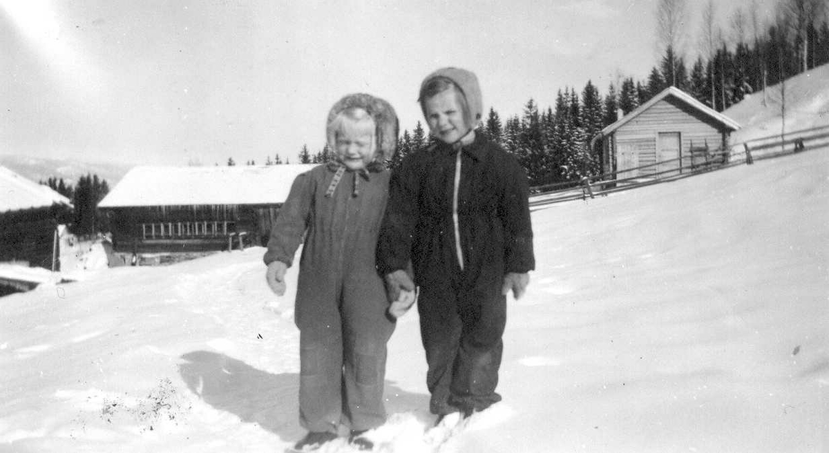 Ingrid Sveen (t. v) og Torveig Johansen Olsen (Solberg) Å38