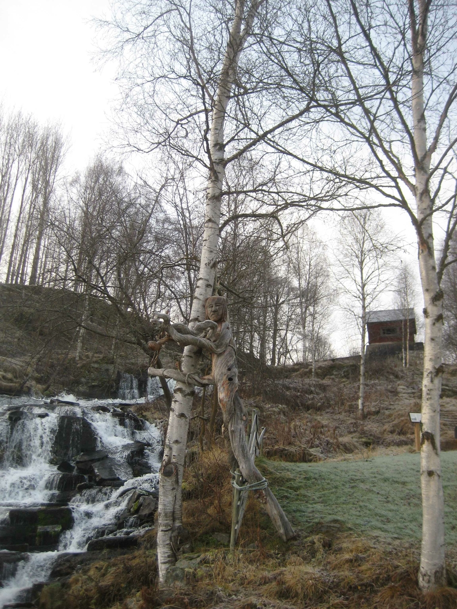 Toljafossen, Skulpturpark, Tolga