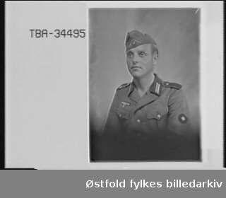 Portrett av tysk soldat i uniform. Walter Kraft.