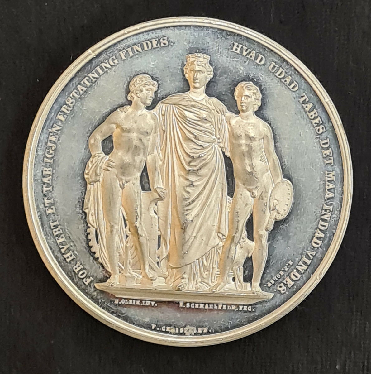 Medalj från Industri- och Konstutställningen i Köpenhamn år 1872.
Utställningen kallades även den Skandinaviska eller Nordiska utställningen.