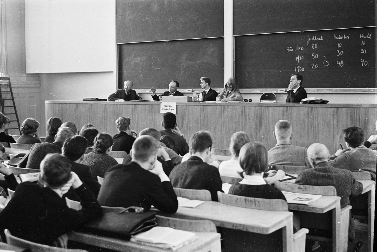 Sveriges studerande ungdoms helnykterhetsförbund, SSUH - estradsamtal, Uppsala 1963
