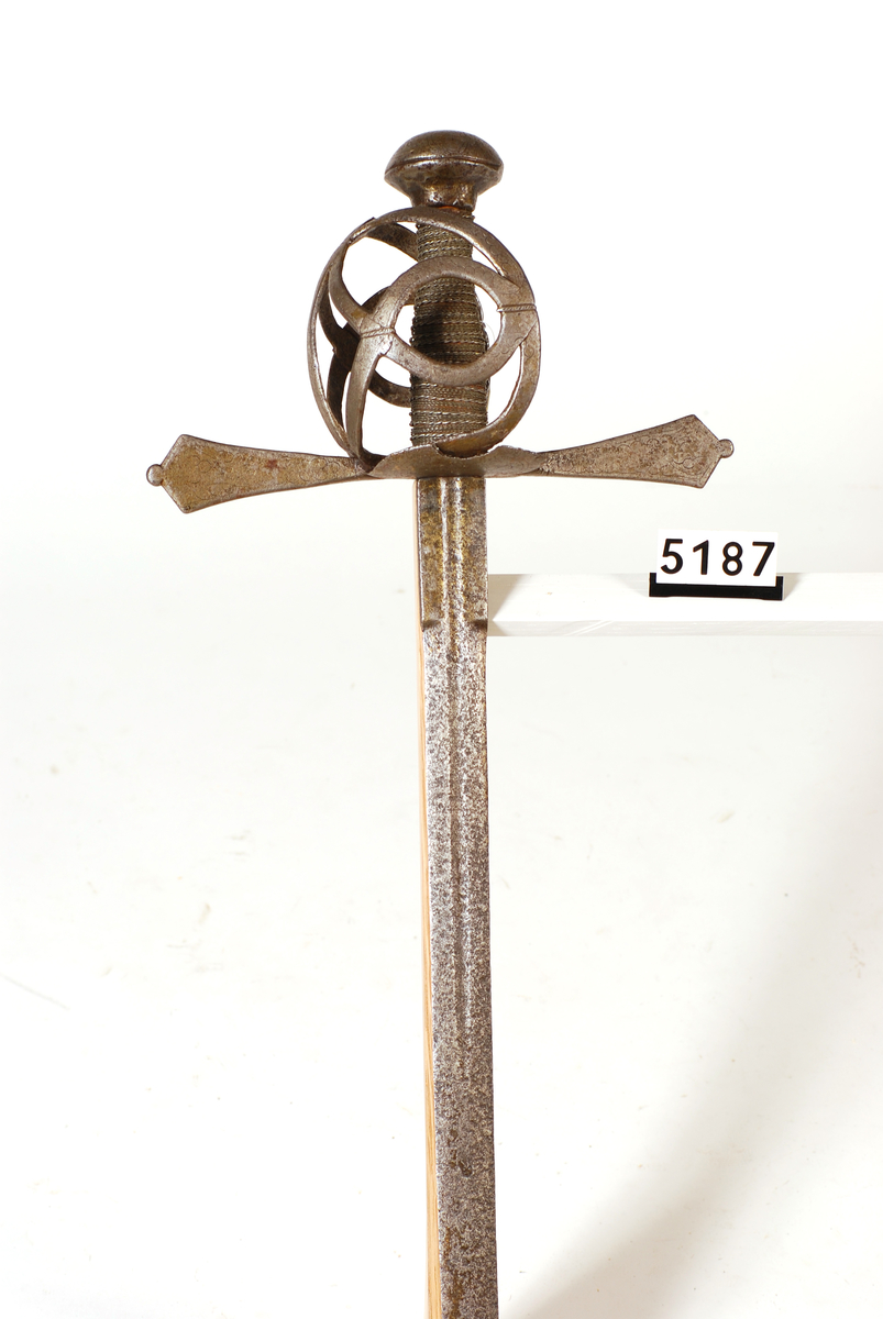 Tessak type E - Forsvarets museer / DigitaltMuseum