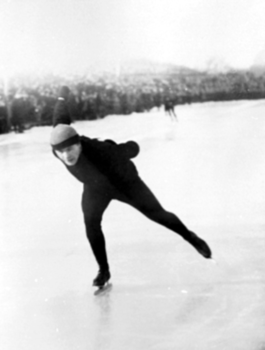 Hamar stadion, skøyteløp, europamesterskap på skøyter 1923, EM 1923, Europamester på skøyter Harald Strøm fra Horten, 
