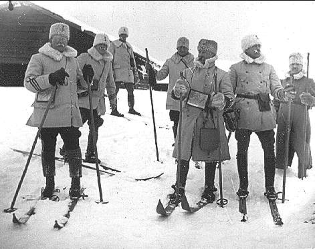 Kavalleriets fältövningar år 1905, 1906.