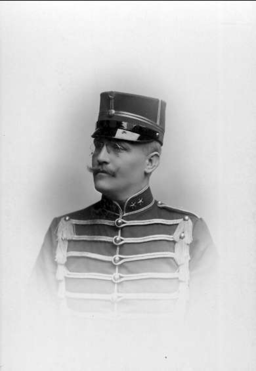 Porträtt av överste friherre Adolf Adelswärd