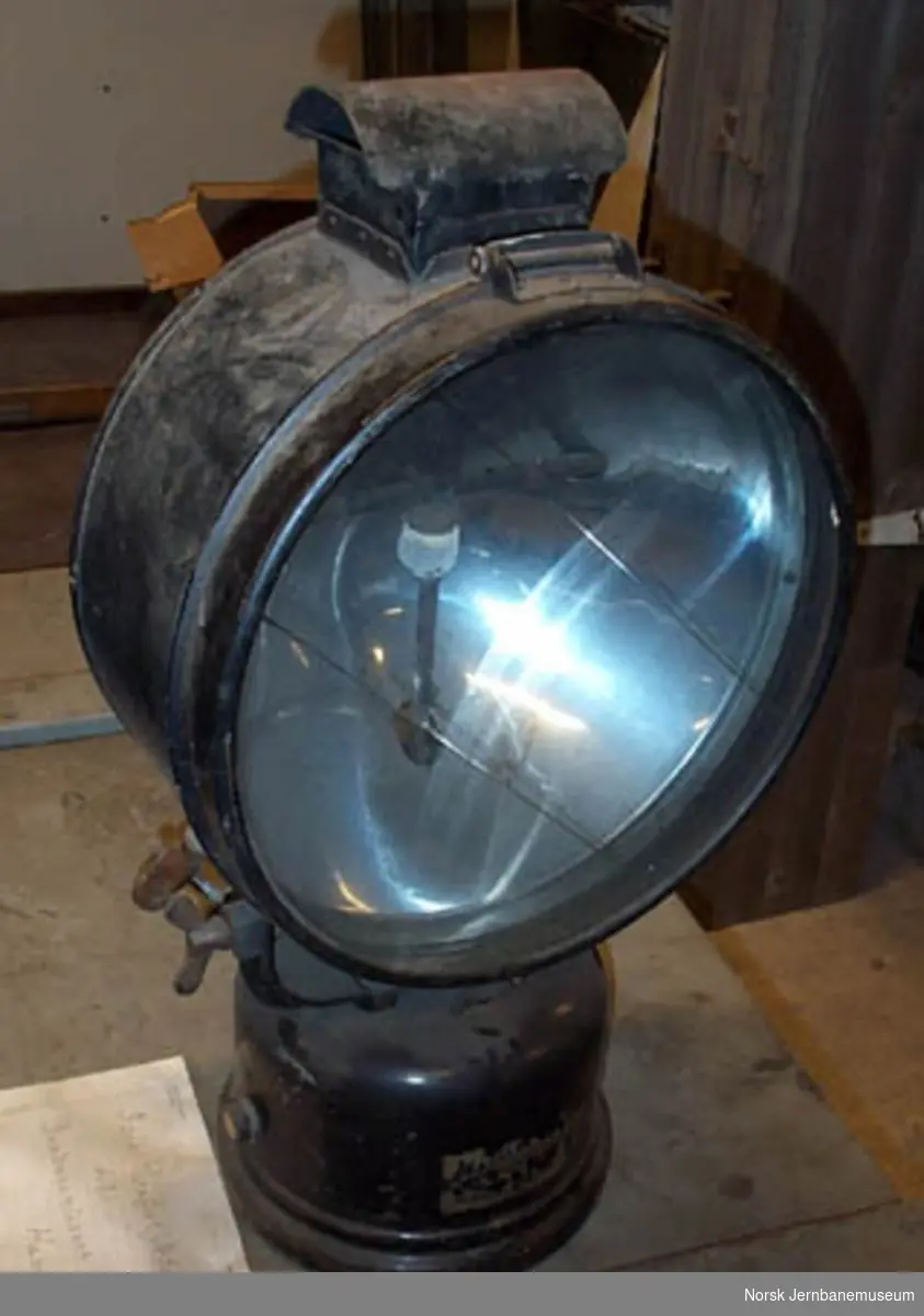 Petromaxlampe, 2 stk., JM5719-1 og -2