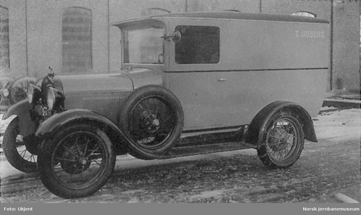 Ford varebil årsmodell 1928-29. T. Udberg A-12369