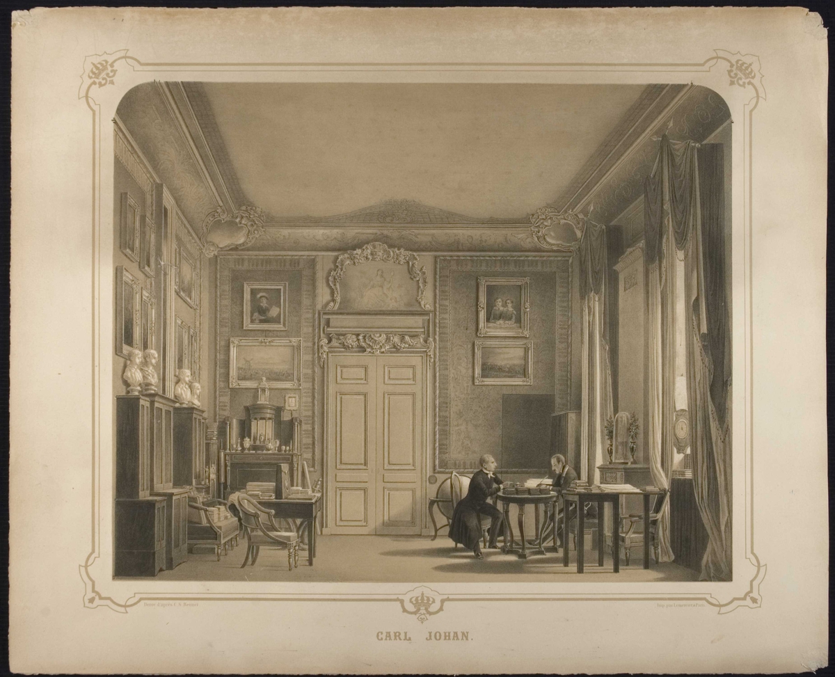 Interiør fra Karl Johans sove-og arbeidsværelse, to menn i konferanse ved et bord.