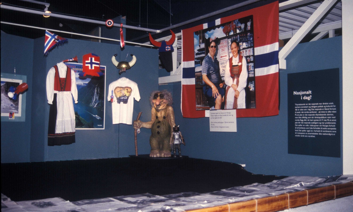 Fra Utstillingen Jakten På Det Norske På Norsk Folkemuseum 1997