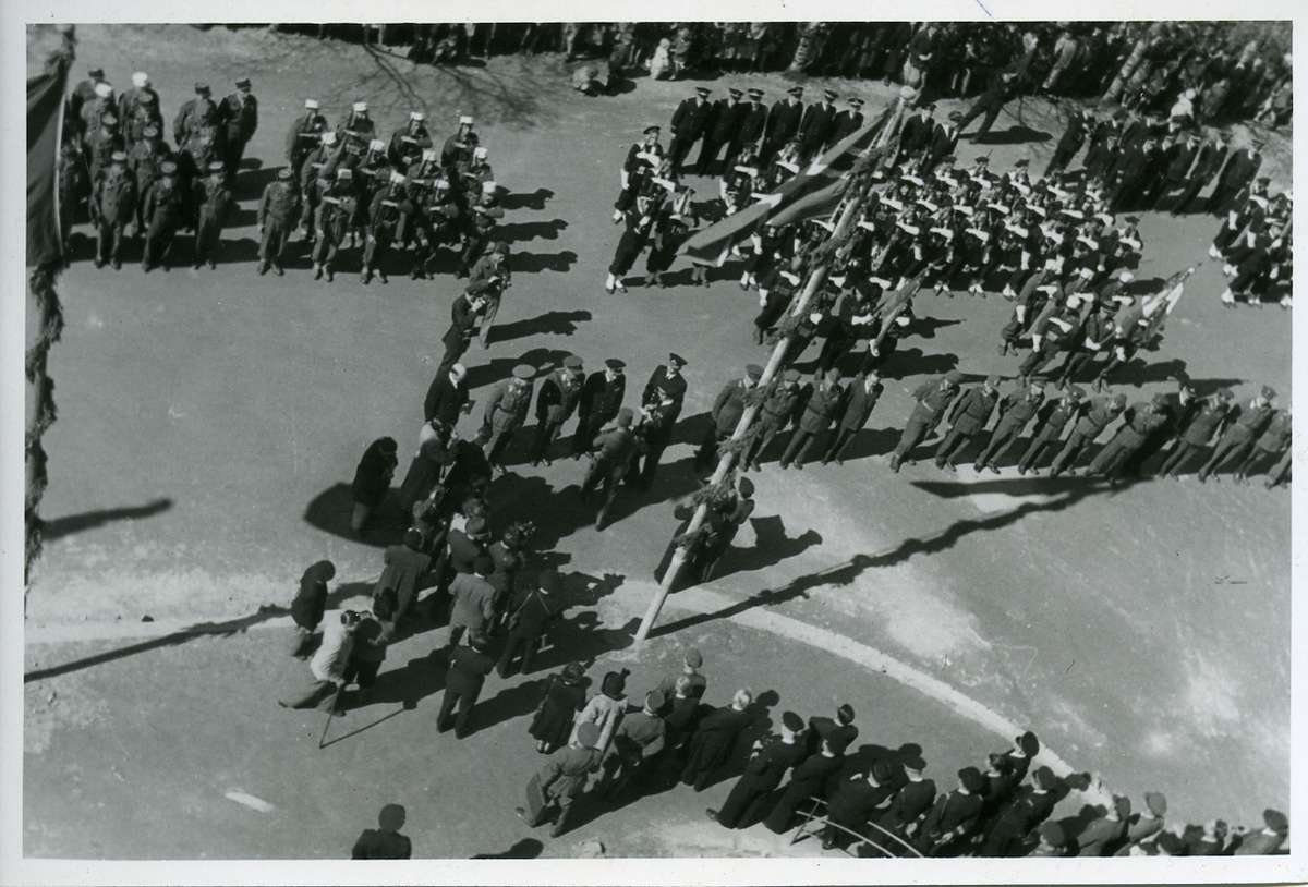 Militærparade, seremoni etter 2. verdenskrig, fugleperspektivet