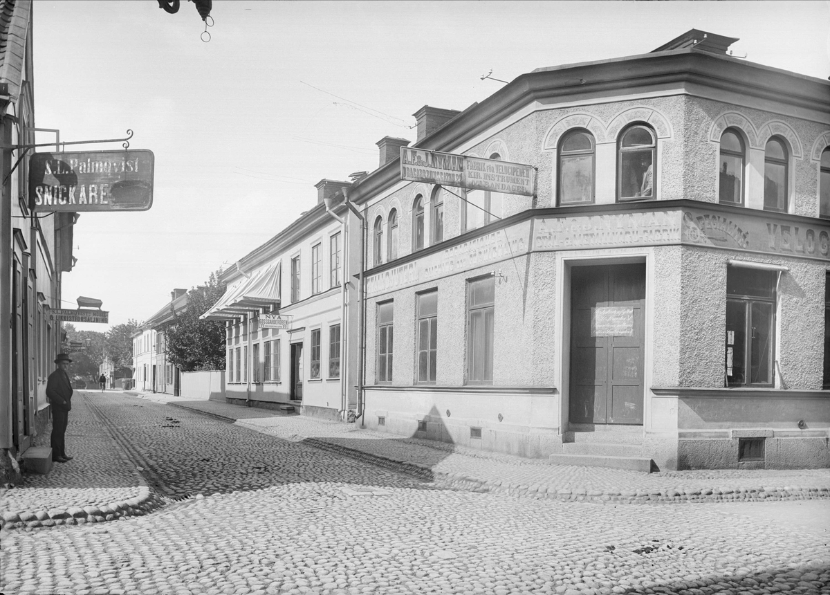Dragarbrunnsgatan - Klostergatan, Dragarbrunnn, Uppsala 1901 - 1902