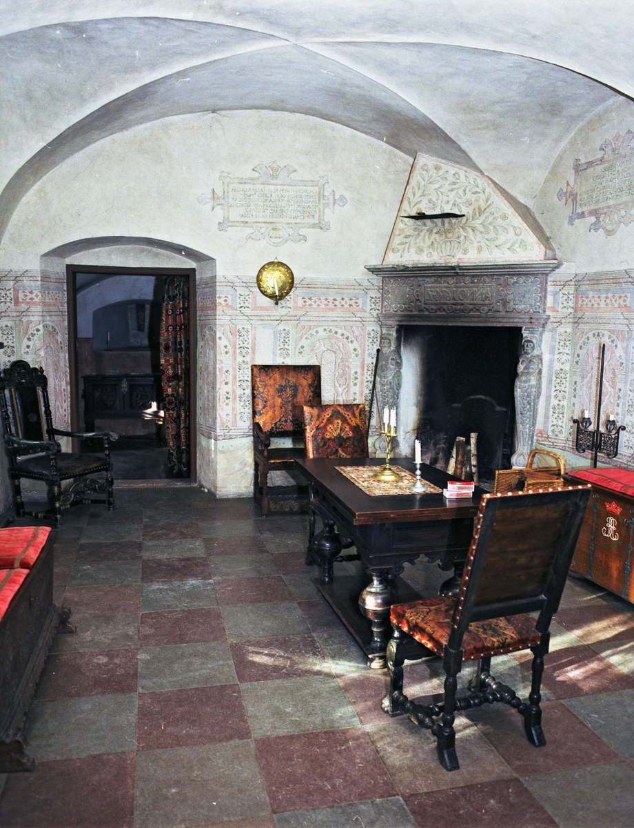 Erik XIV:s fängelse i Örbyhus slott, Vendels socken, Uppland 1994