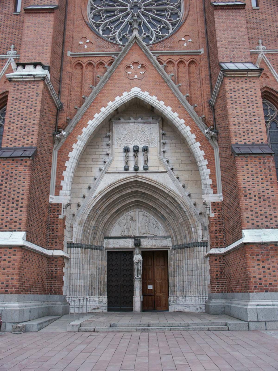 Uppsala domkyrkas västra portal, Uppsala 2005 - Upplandsmuseet ...