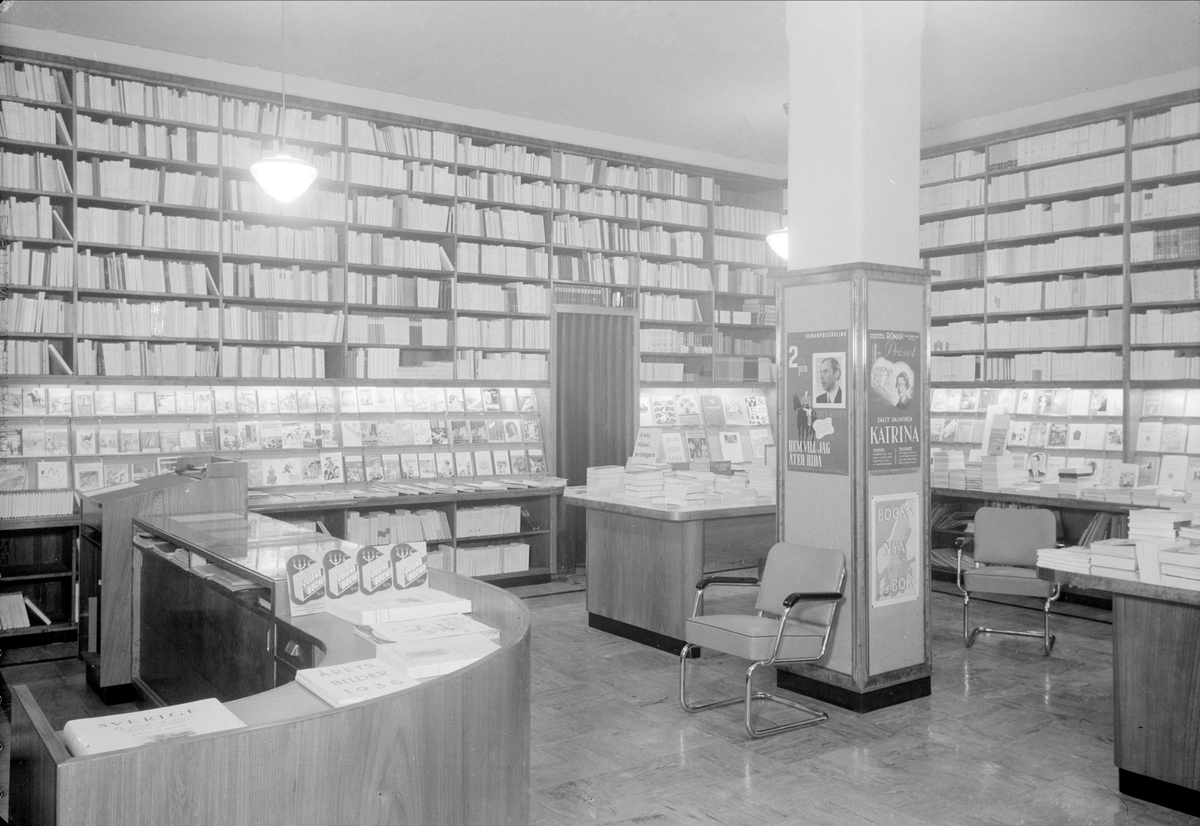 Svensons bokhandel, Sysslomansgatan 17, kvarteret Hervor, Luthagen, Uppsala december 1936 - interiör