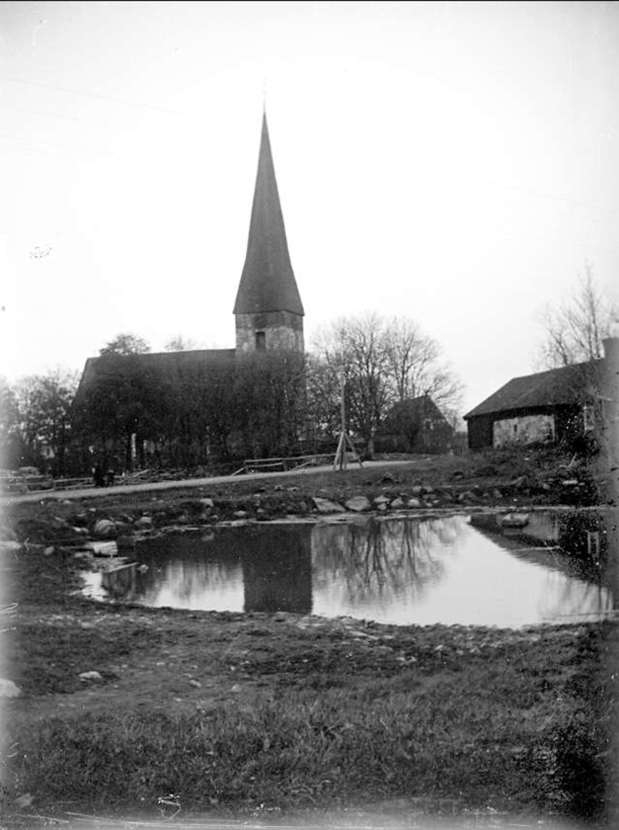 Vaksala kyrka, Uppsala oktober 1919