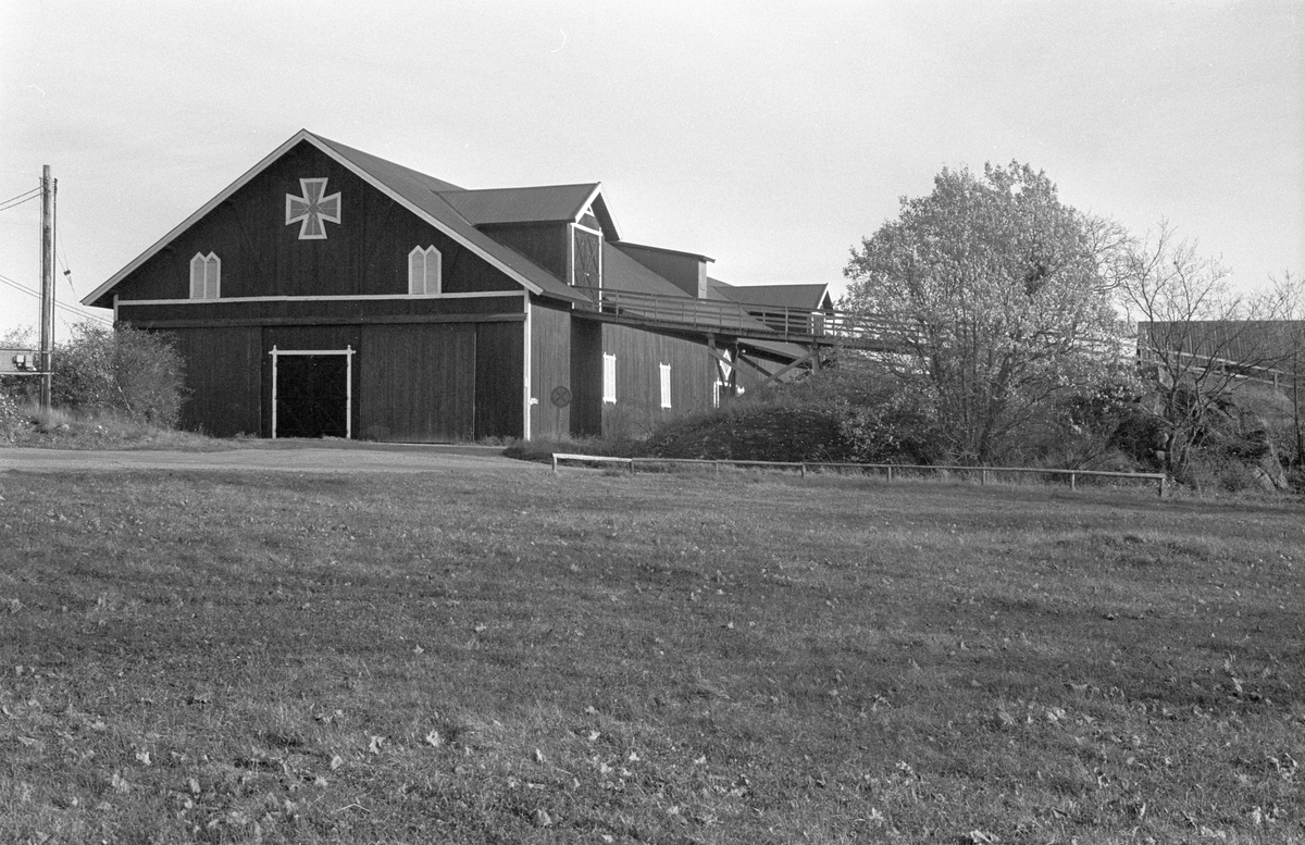 Lada, Hammarskog 1:1, Dalby socken, Uppland 1984