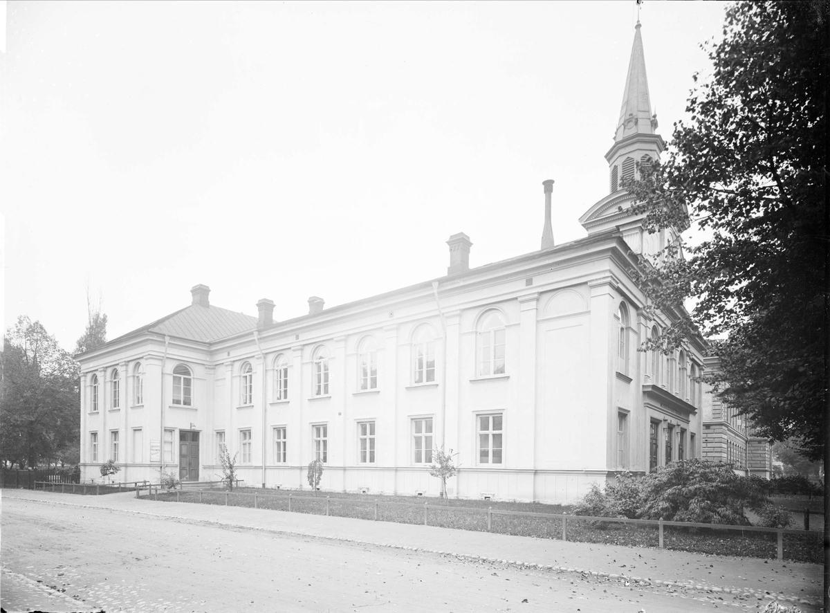 Uppsala missionskyrka, Linnégatan - Kungsgatan, Uppsala