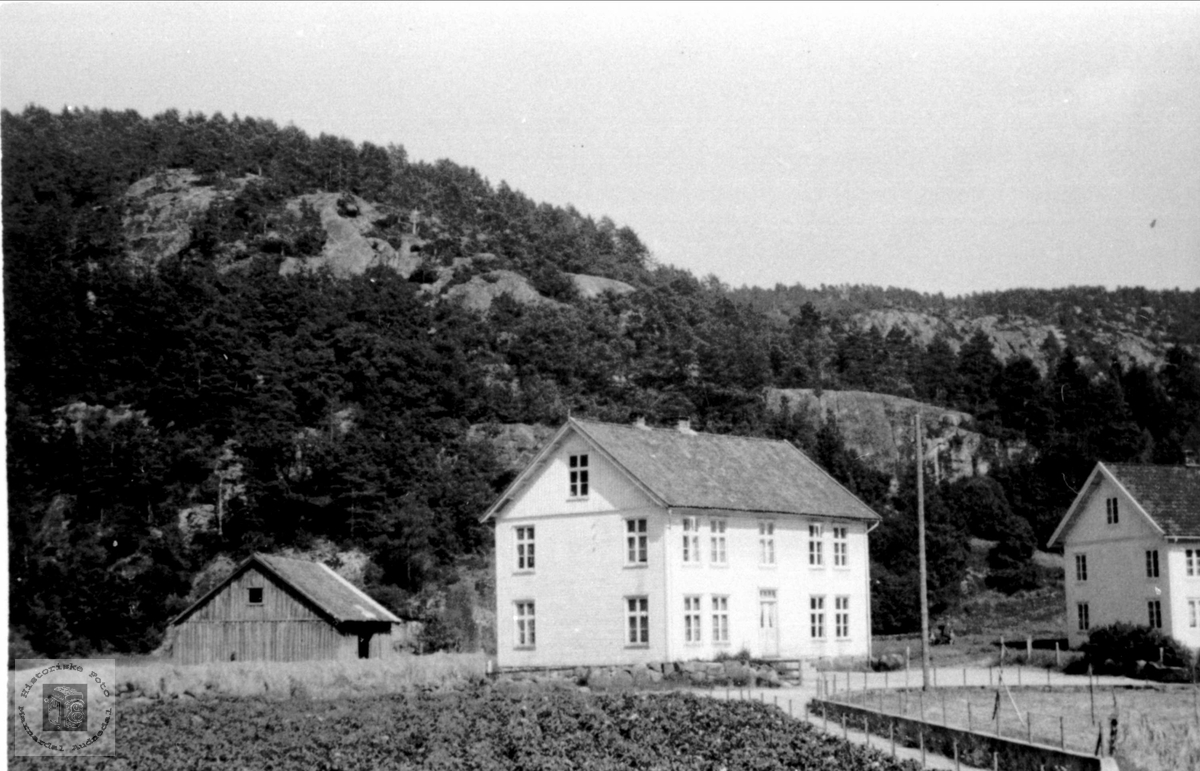 Laudal kommunehus, bygd 1895.