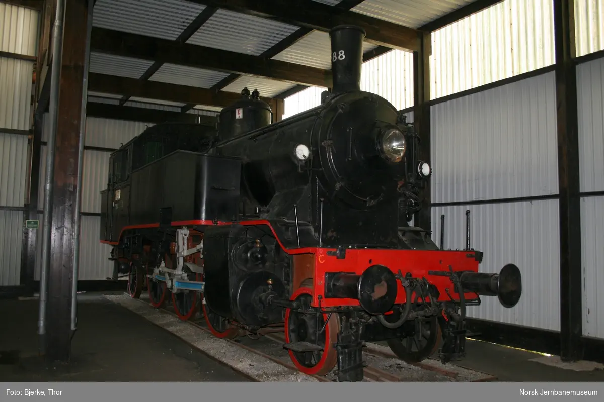 Damplokomotiv type 32a nr. 288