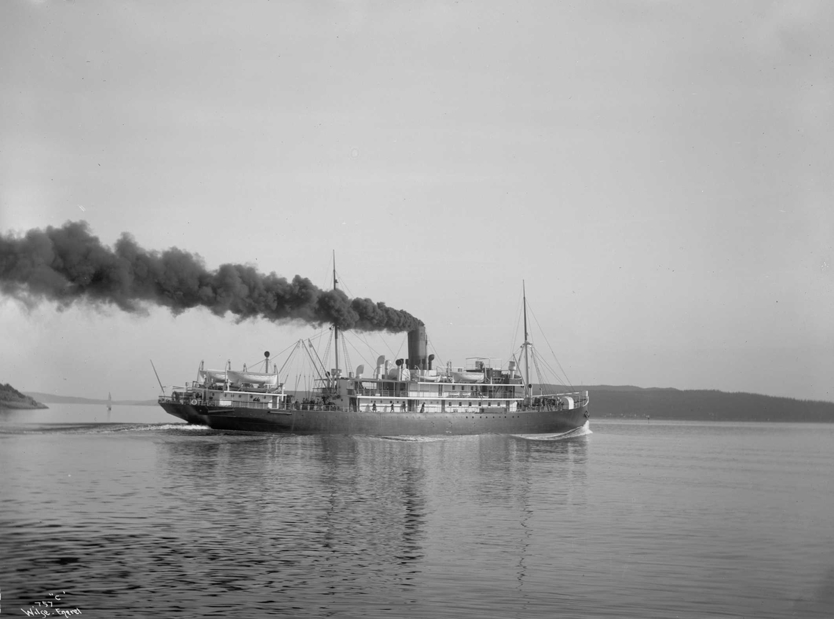 D/S Dronning Maud (b.1906, A/S Burmeister & Wain’s Maskin- og Skibsbyggeri, Kjøbenhavn)