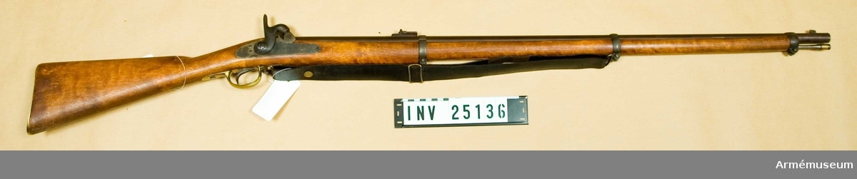 Wredes system. Tillverkat vid Husqvarna vapenfabrik 1861. Tillverkningsnummer 731.