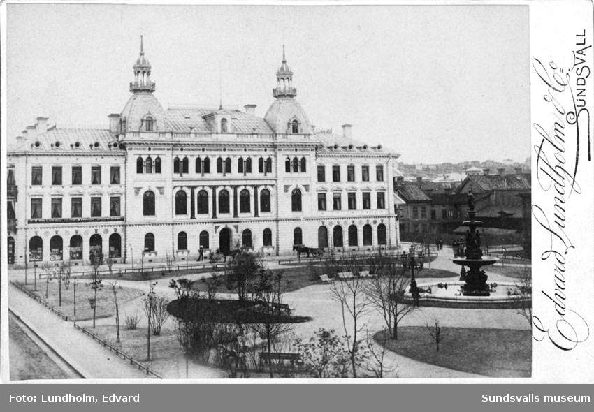 Enskilda Banken vid Vängåvan före stadsbranden 1888.