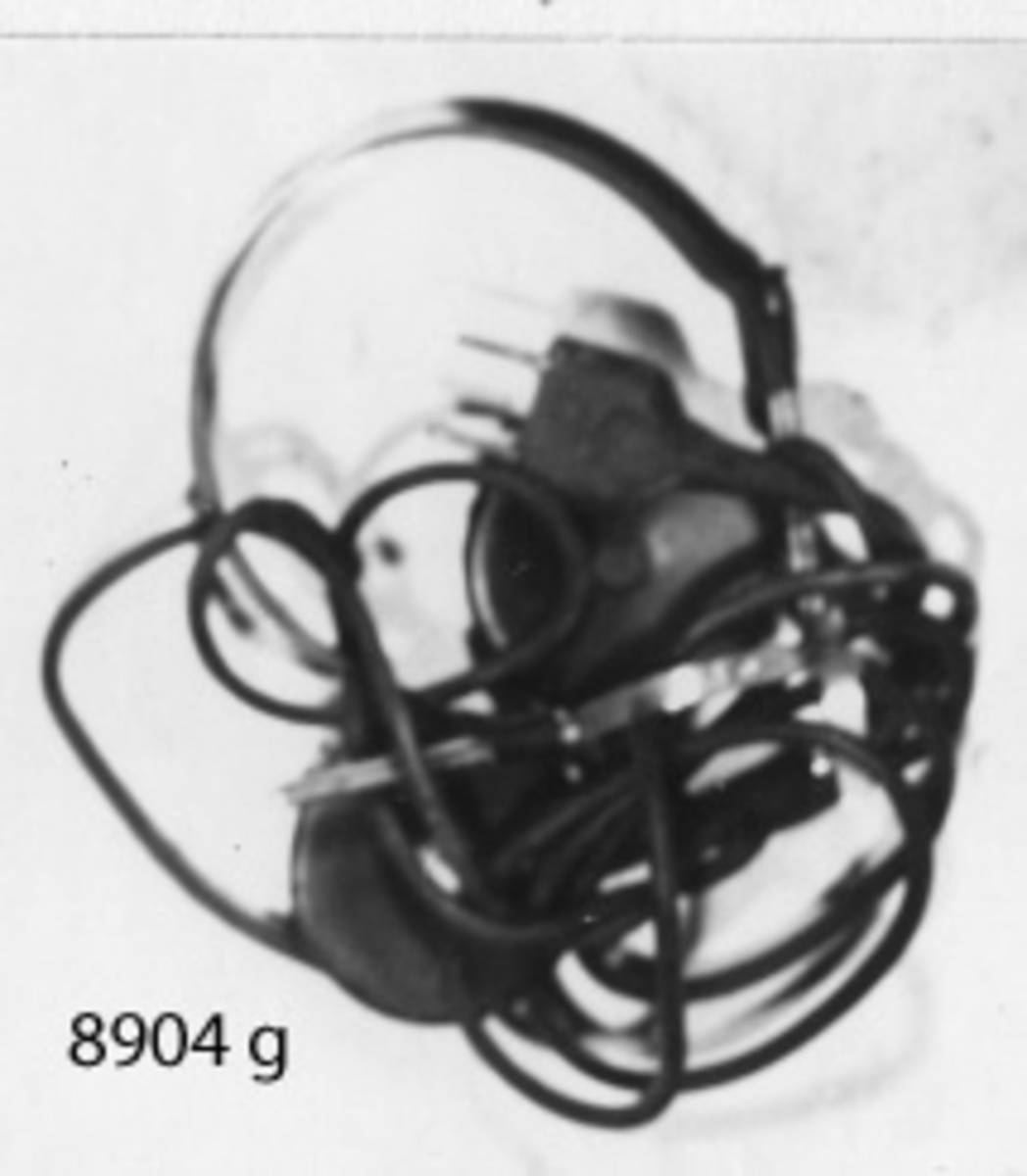 Hörtelefon. Märkning: E H 333-200. Telefunken D.R.G.M.