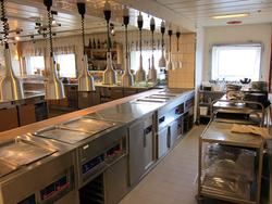 Serveringsområdet for mat i kantinen på Statfjord A.