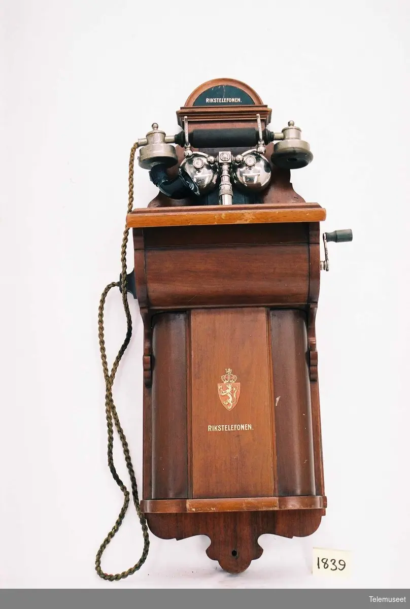 Ombygget til rikstelefon 1918 Gaffel modell 1898, modell 1906