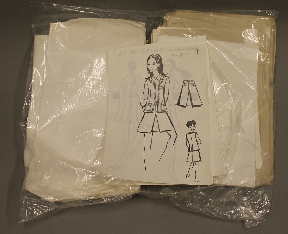 11 rektangulær ark  med bilder av kjoler, kåper og shorts. Mønsterark ligger ved.