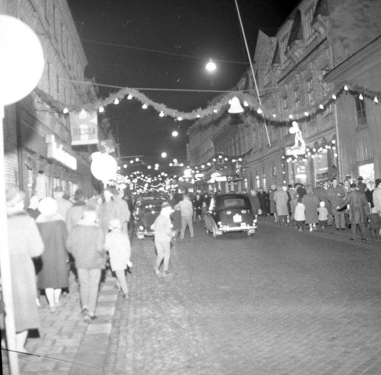 "Julskyltning Kungsgatan december 1960"