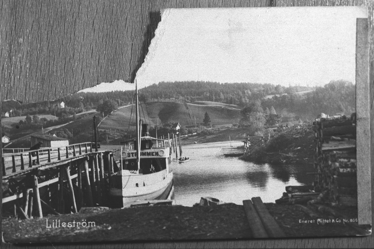 Dampbåten Strømmen. Dampskipsbrygga i Lillestrøm 1920