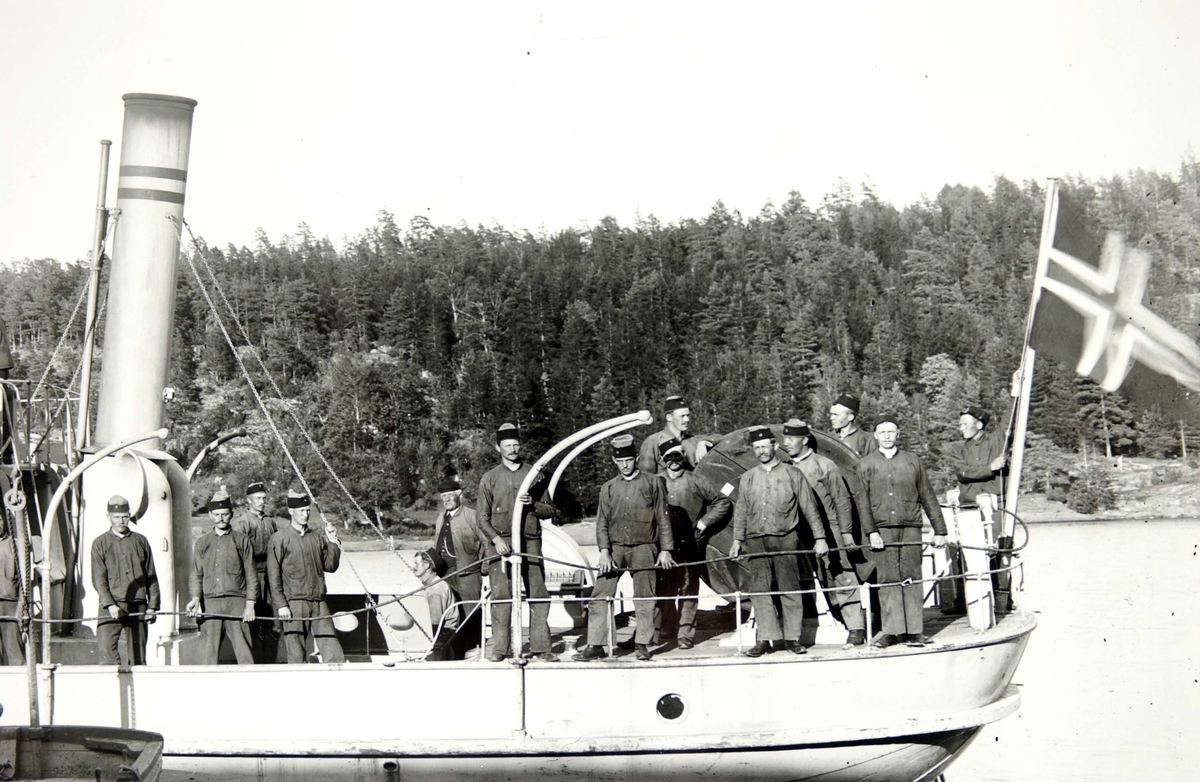 Mineavdelingen på Håøya ved Nøtterø, 1903.