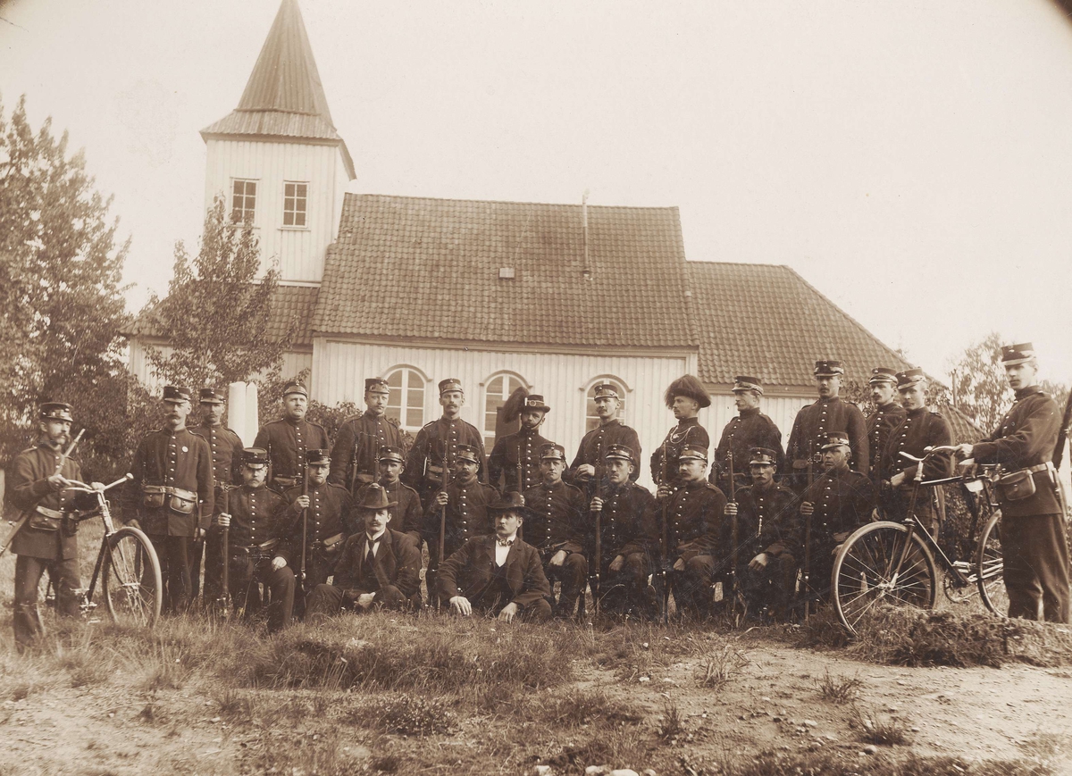 Grensevakten ved Prestebakke fra den 25. juli til 7. august 1905. Fredrikshald.