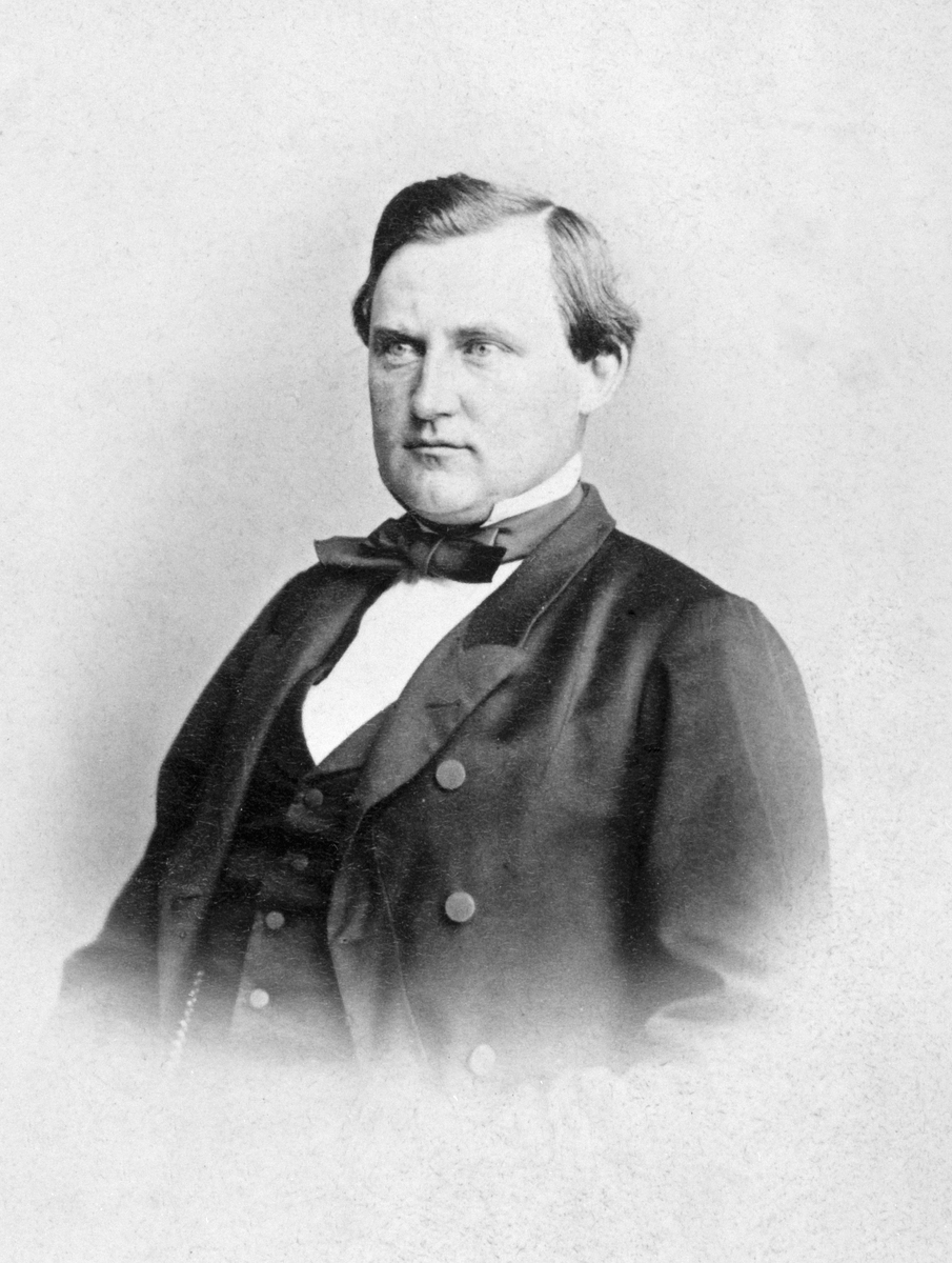 PORTRETT: BRUKSEIER ANDREAS SÆHLIE OLSEN 1832 - 1896, SÆLI GÅRD. Tidligere registrert med gjenstandsnummer: OF 9117.