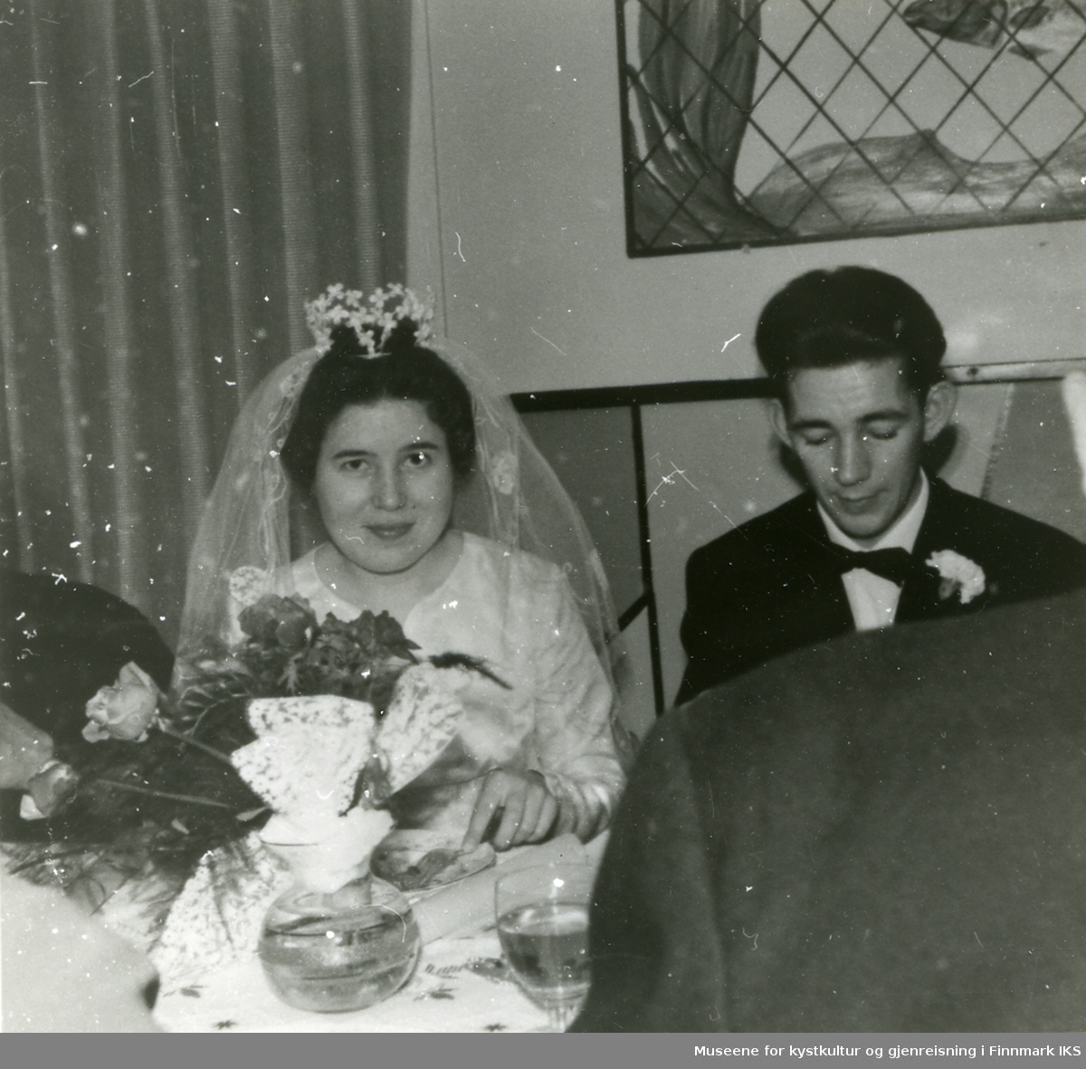 Brudeparet Arnulf og Anfrid Pedersen. Gamvik i Gamvik Kommune. 1960.