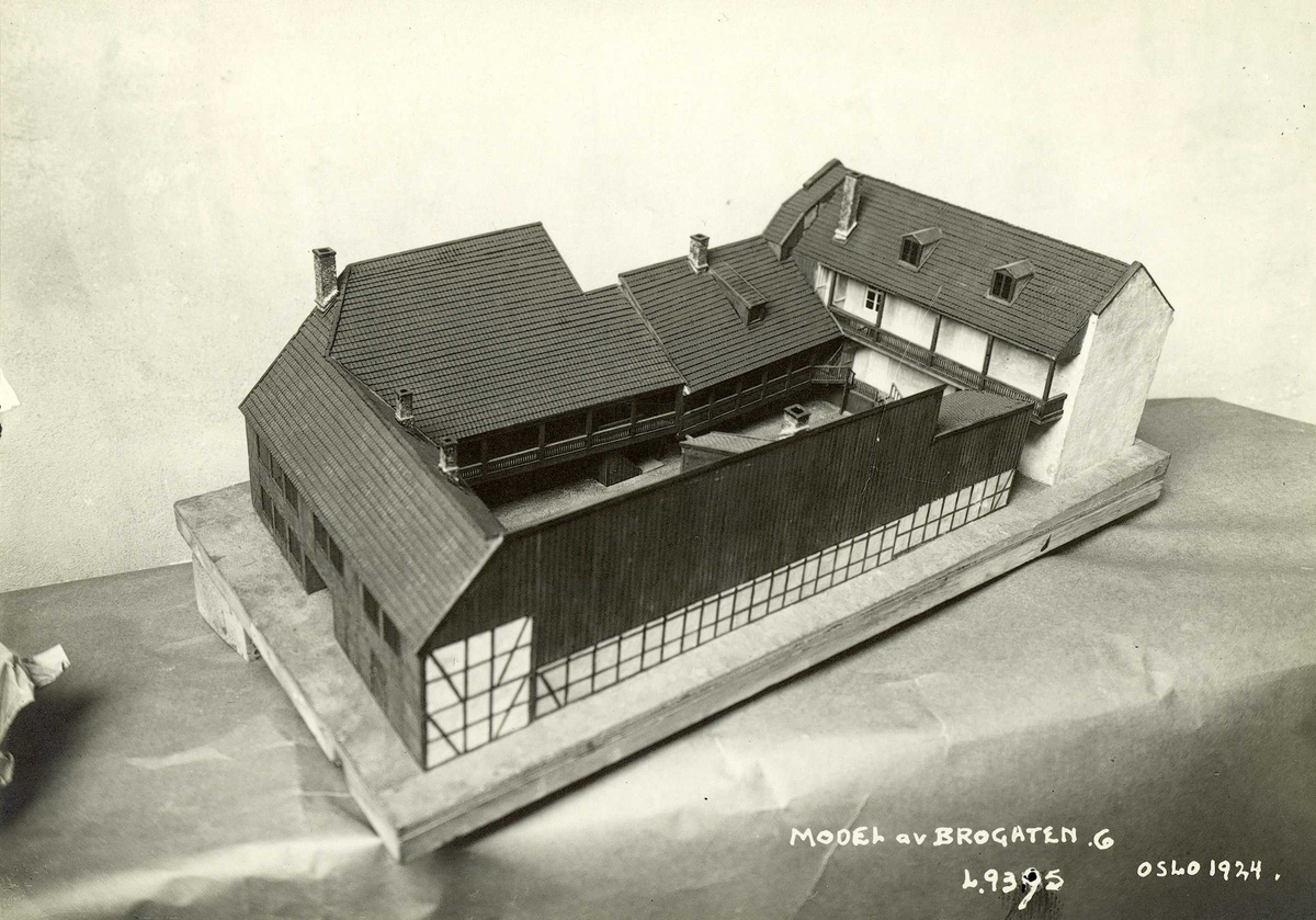 Modell av Brugata 6, Oslo. 1924.