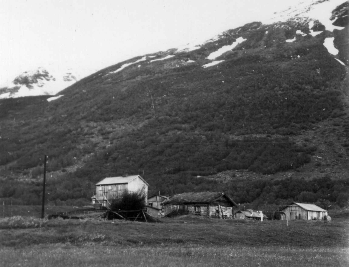 Gammel og ny bebyggelse i Oderdalen, 1948.